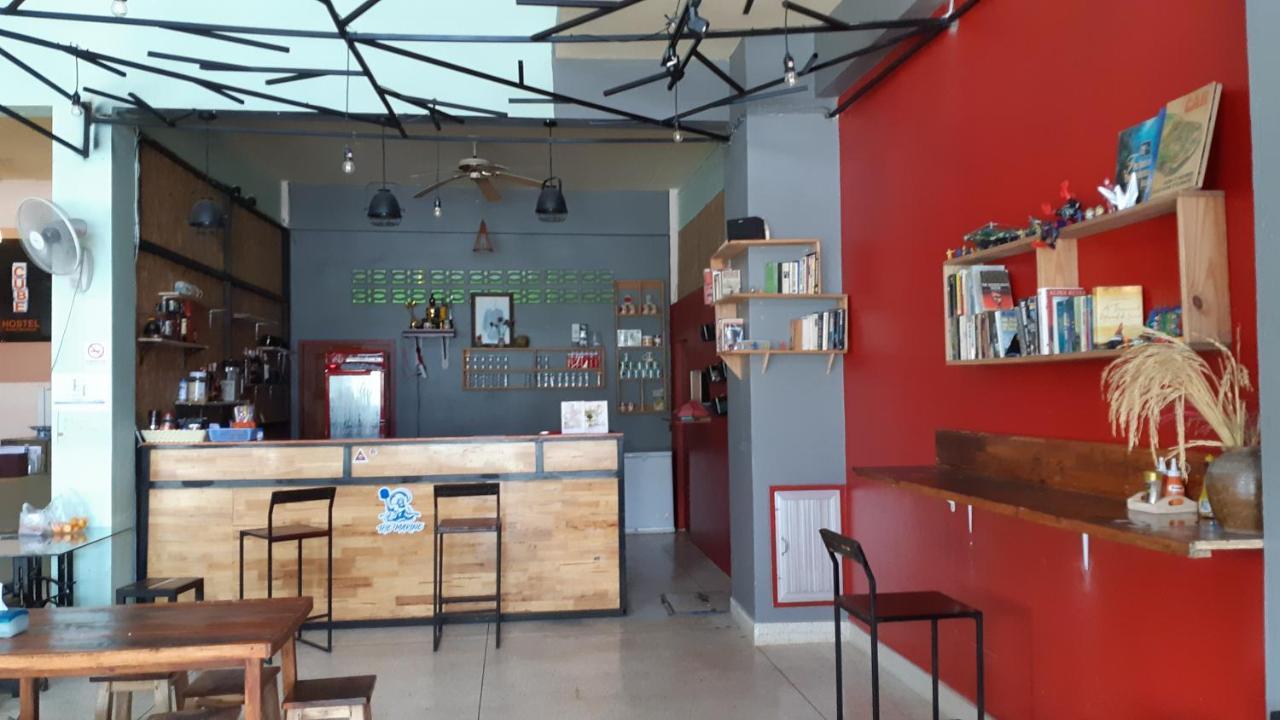 Cube Hostel Krabi Exterior foto