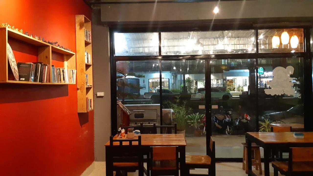 Cube Hostel Krabi Exterior foto